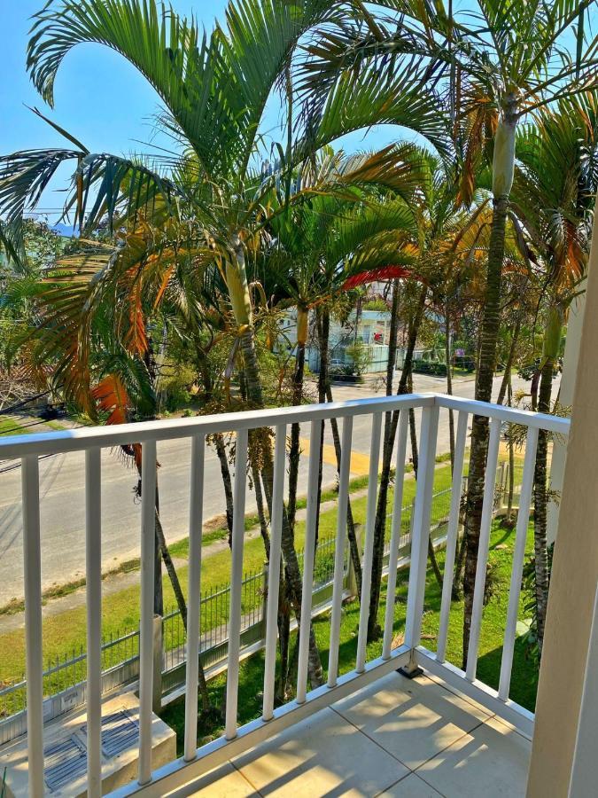 Lindo Apartamento Praia Grande Tenório pé na areia com ar Ubatuba Esterno foto